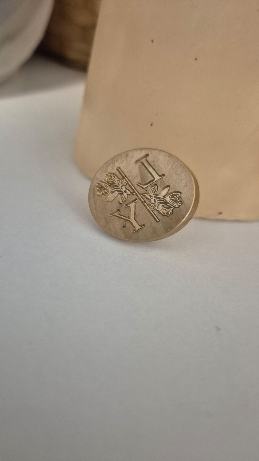 חותמת שעווה לאותיות