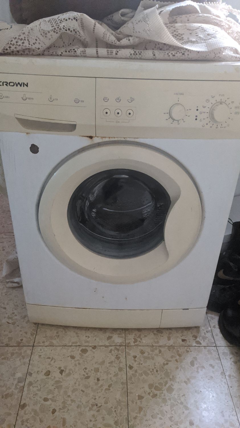 קפץ החשמל והקבל נשרף