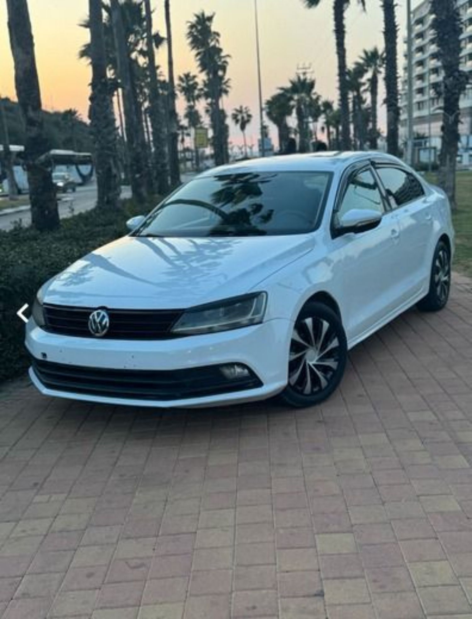 פולקסוואגן גאטה נפח 1