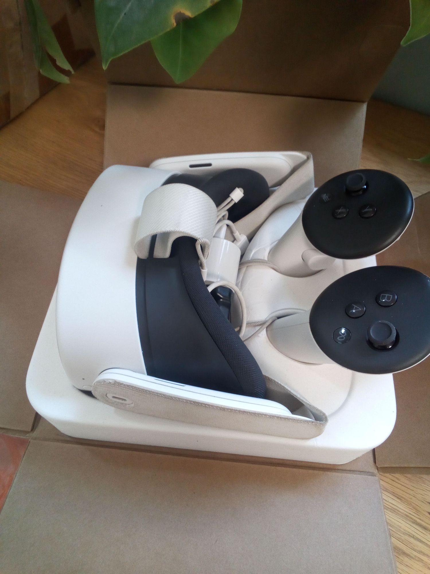 מישקפי vr אוקולוס קווסט 3 במצב מצוין כמעט ולא היה שימוש מחיר גמיש