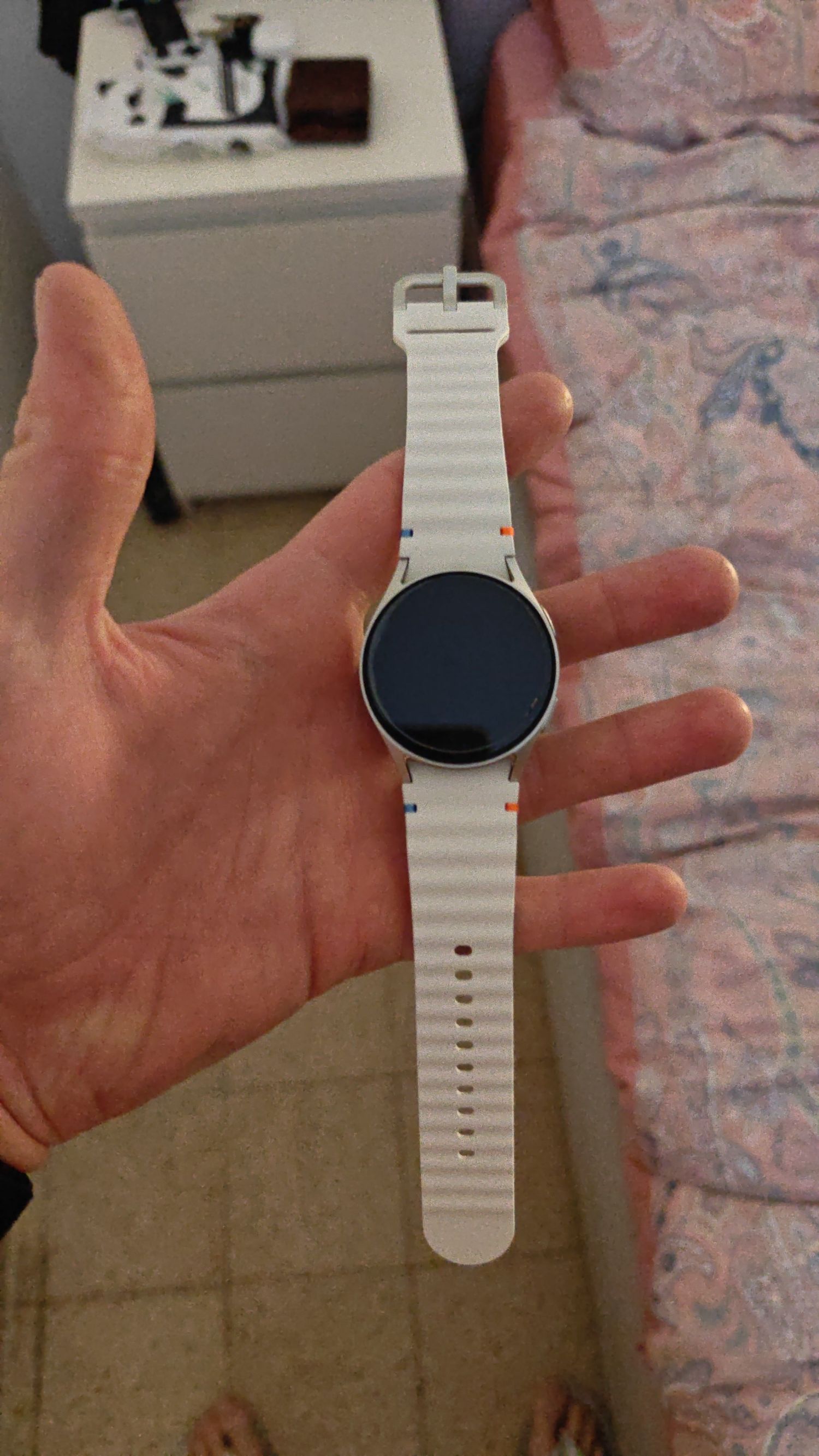 שעון galaxy watch 7 40mm במצב חדש