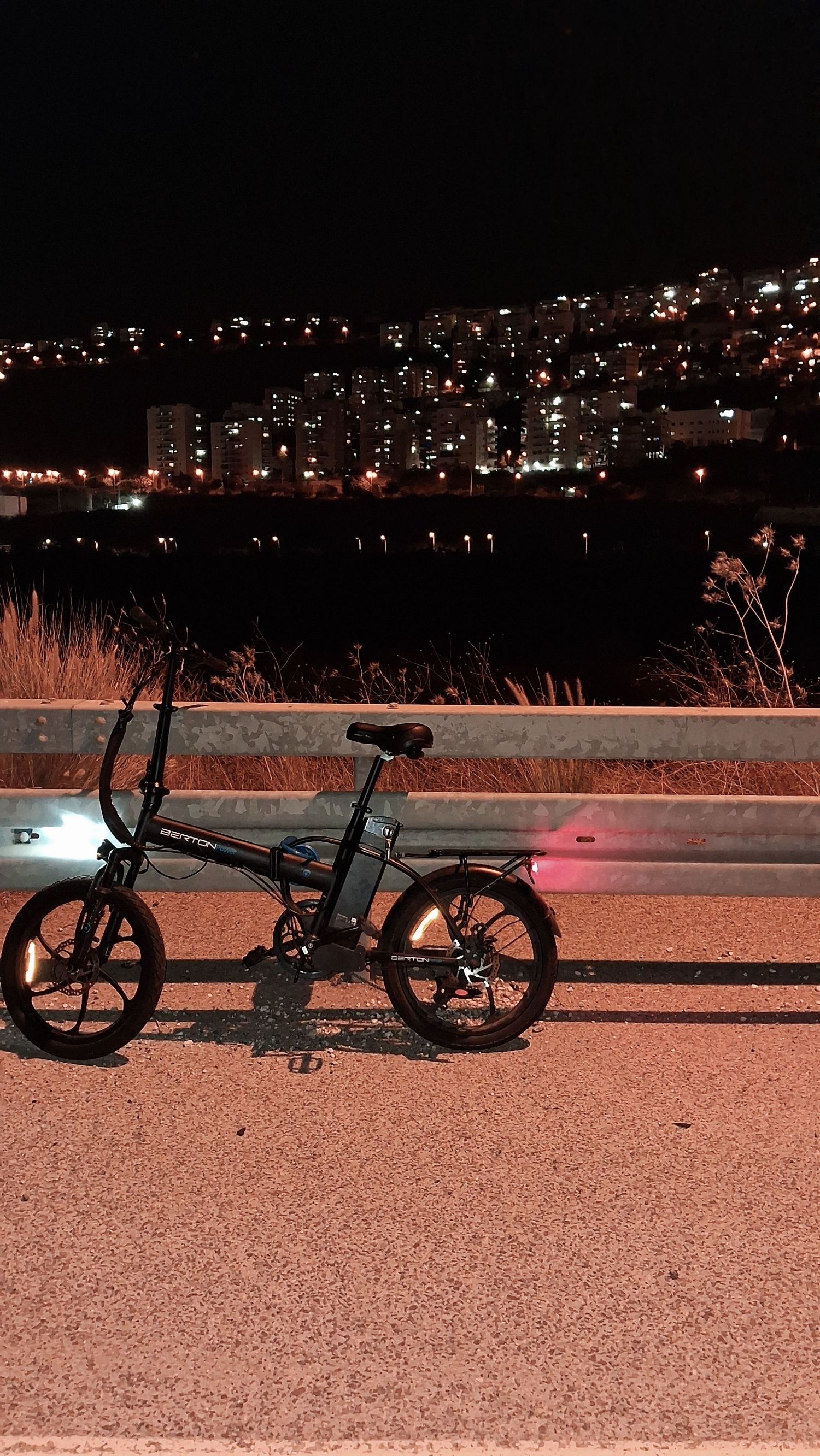 אופניים חשמליות חדשות עשו 500 קילומטר מוכר עקב שיפור לכלי אחר