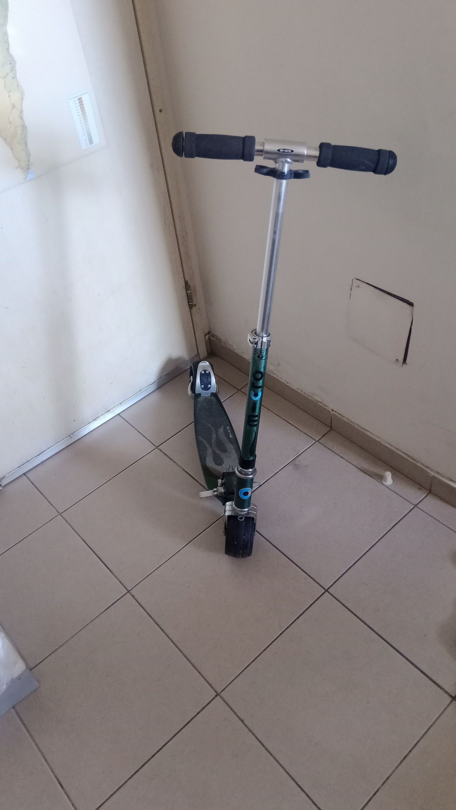 Scooter — micro רוקט