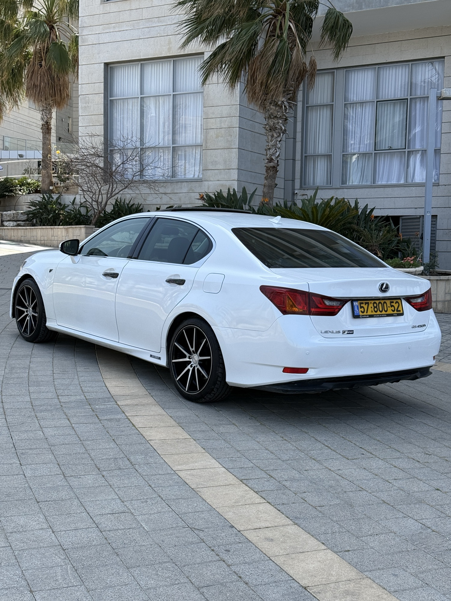 ספינת הדגל של לקסוס למכירה Gs450h סוף 2013 יד שלישית ✅ מנוע 3