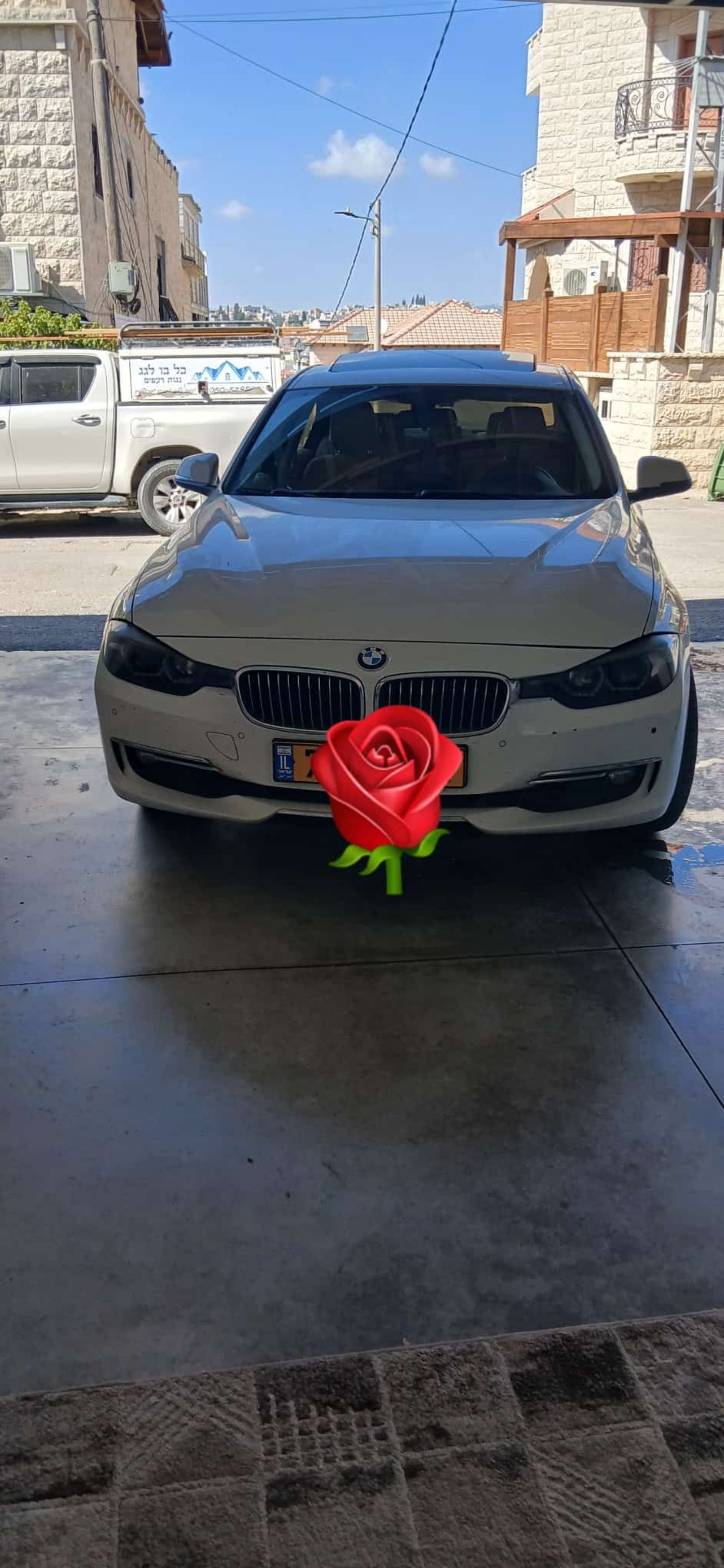 רכב שמור יד 4 (3 ידיים ועברת פעלות ממשפחה אחד )